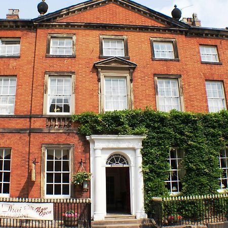 The Bank House Hotel Uttoxeter Buitenkant foto