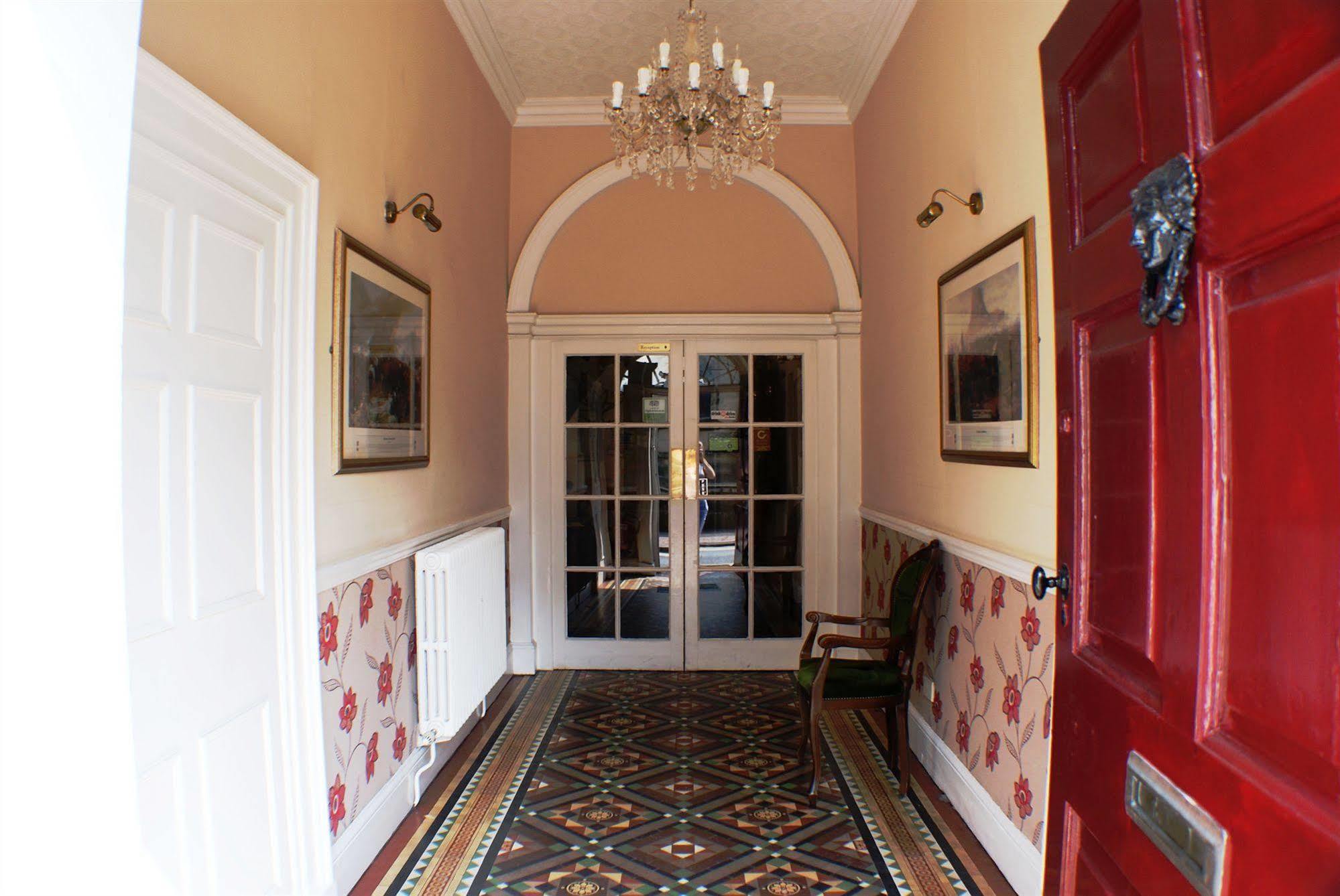The Bank House Hotel Uttoxeter Buitenkant foto
